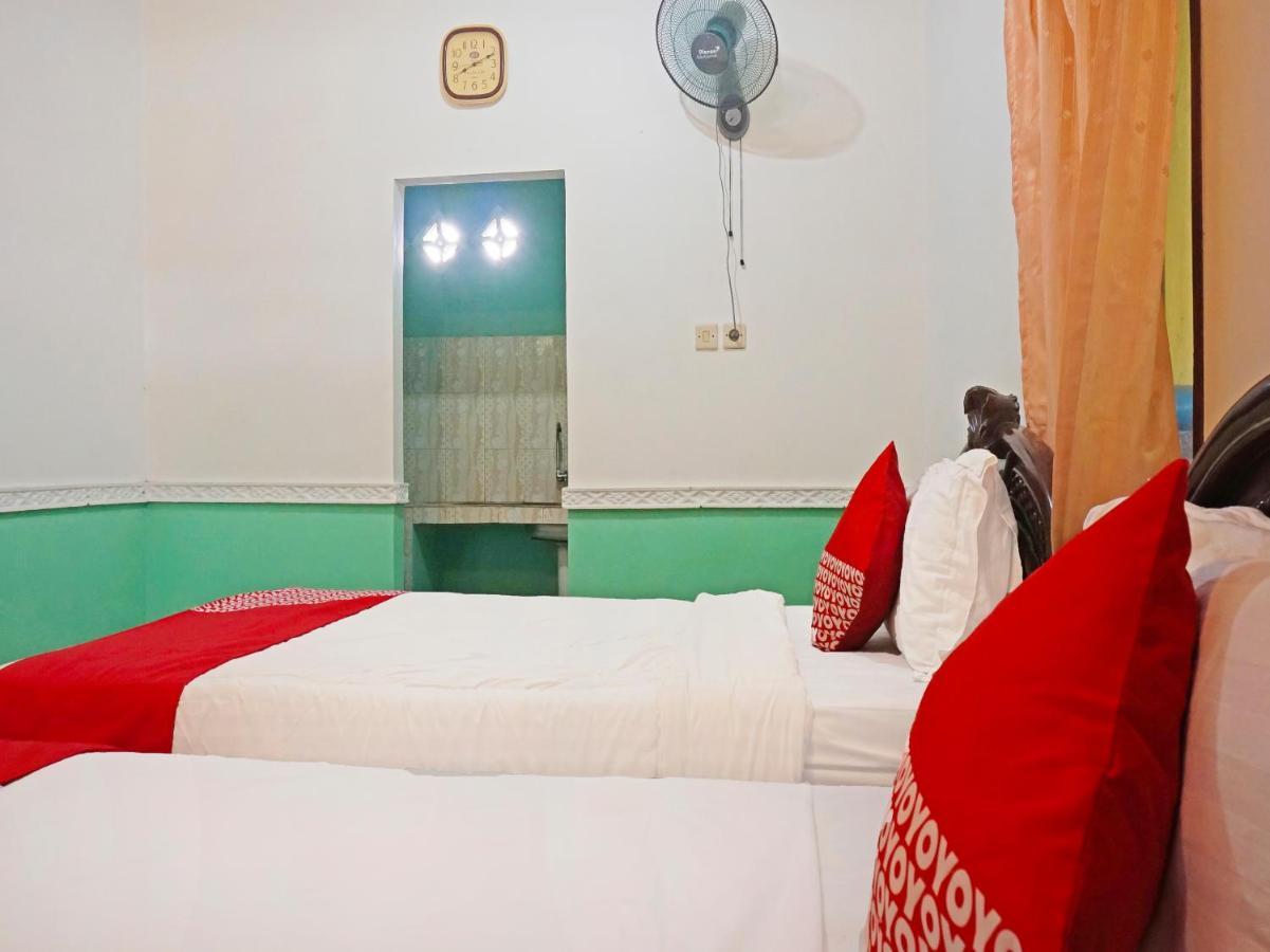 Oyo 90369 An Nur Family Homestay Syariah Cigombong Exterior foto